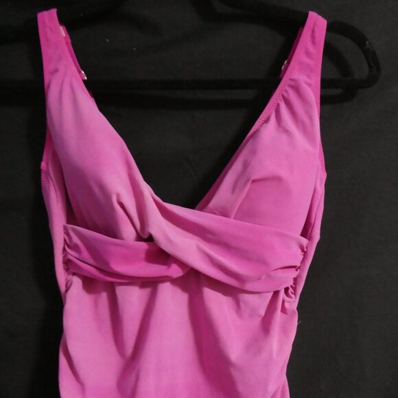 PROFILE By GOTTEX | size 12 | Pink One-Piece Swimsuit - Picture 4 of 16